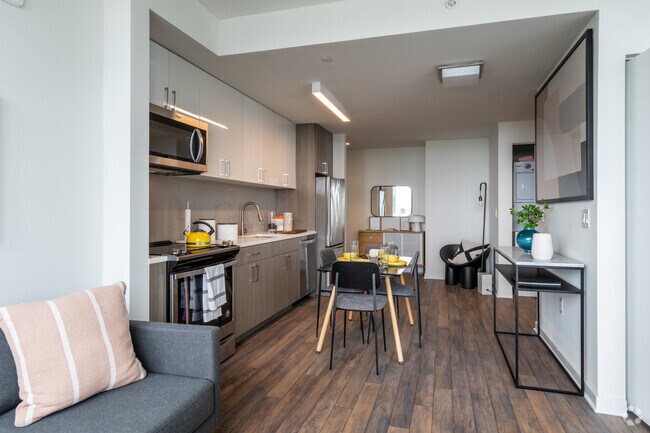 1BR, 1BA - 675SF