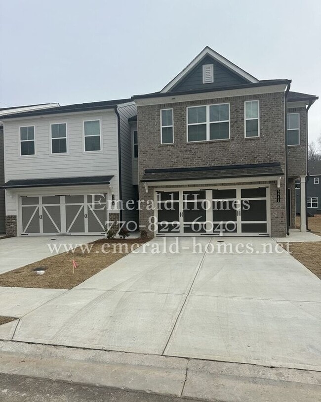Building Photo - Pet Friendly .. 3 bed 2.5 bath Townhome in STUNNING new community