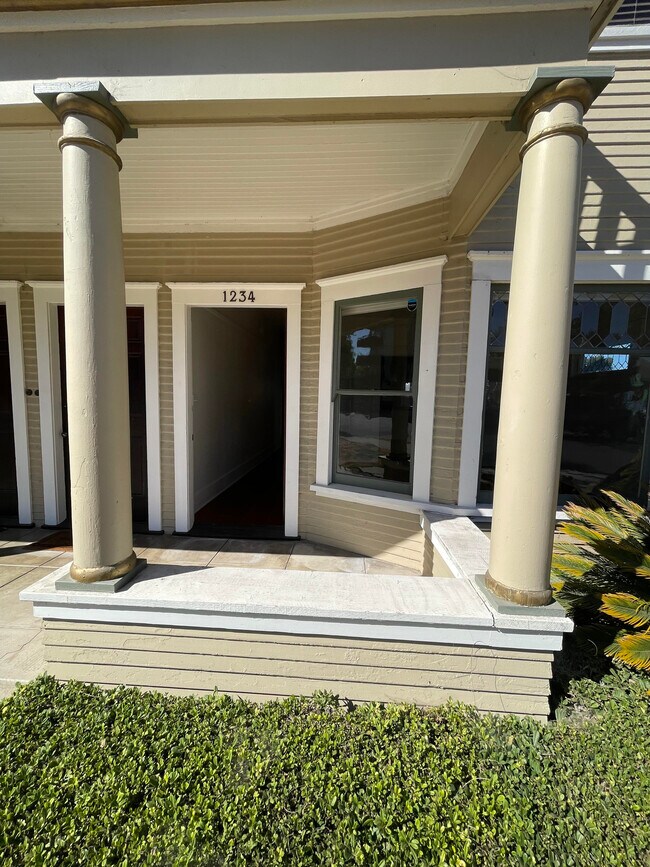 Photo - 1234 24th St Unit 1234