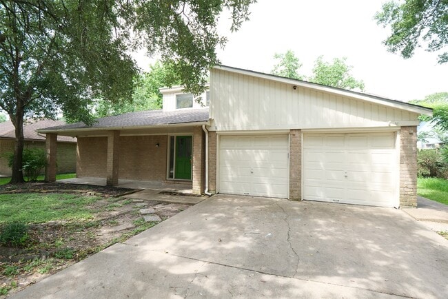 Photo - 15654 Boulder Oaks Dr