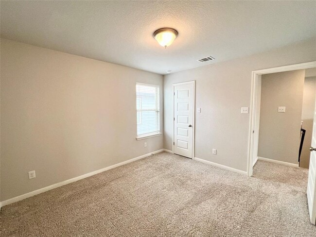 Photo - 227 Kellys Heroes Wy