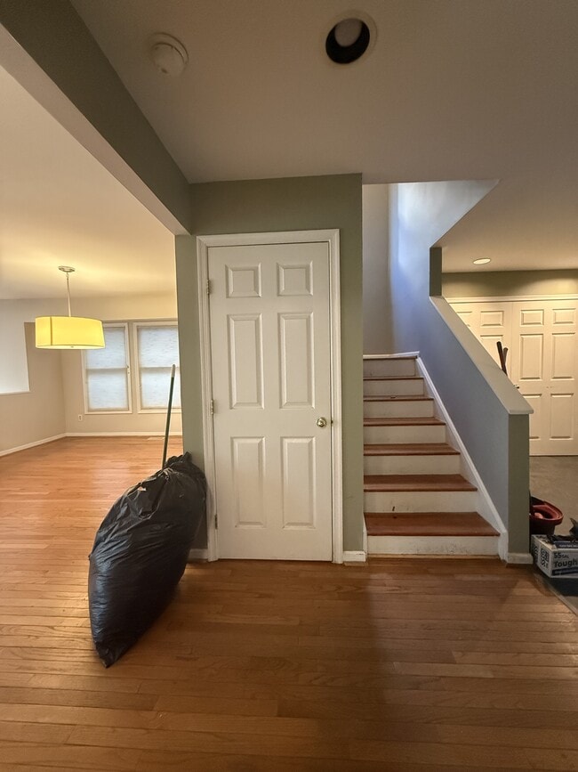 Photo - 5872 Pimlico Rd