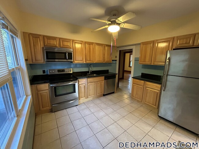Photo - 48 Oak St Unit 2