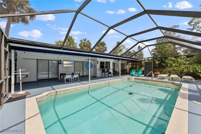 Building Photo - 3055 Round Table Ct