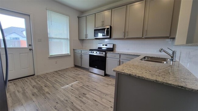 217 Redonda Dr