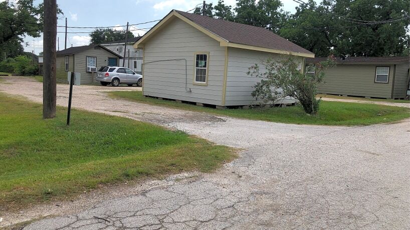 Photo - 106 N Johnson St