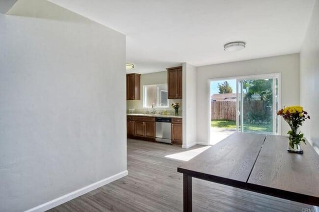 Photo - Spacious 5-Bedroom Home on Quiet Cul-de-Sa...