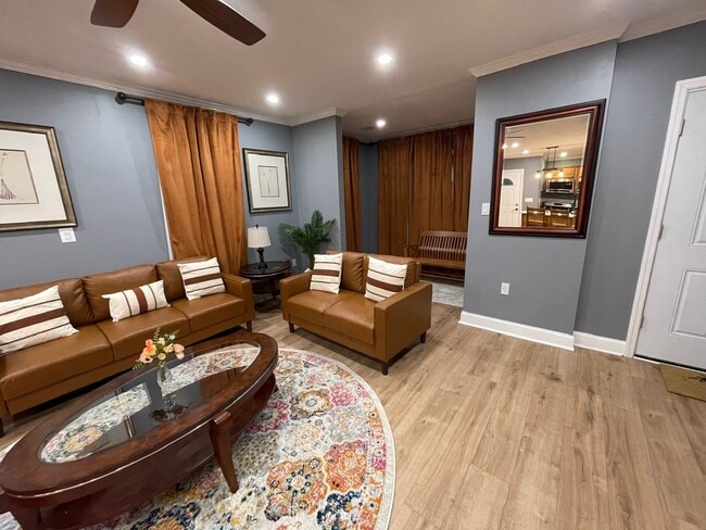 Photo - 10 Brunswick Ave