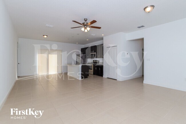 Photo - 189 Willow Dr
