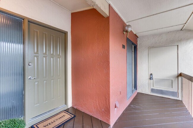 Photo - 12949 Pennypacker Trail Unit 4