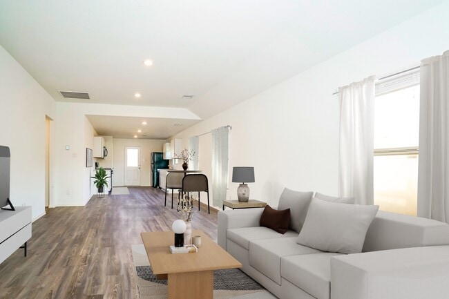 Photo - 1718 Campos Ct