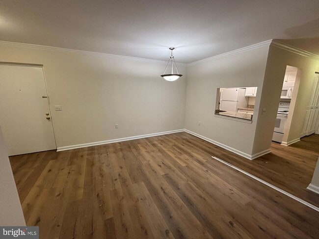 Photo - 18318 Streamside Dr Unit 202
