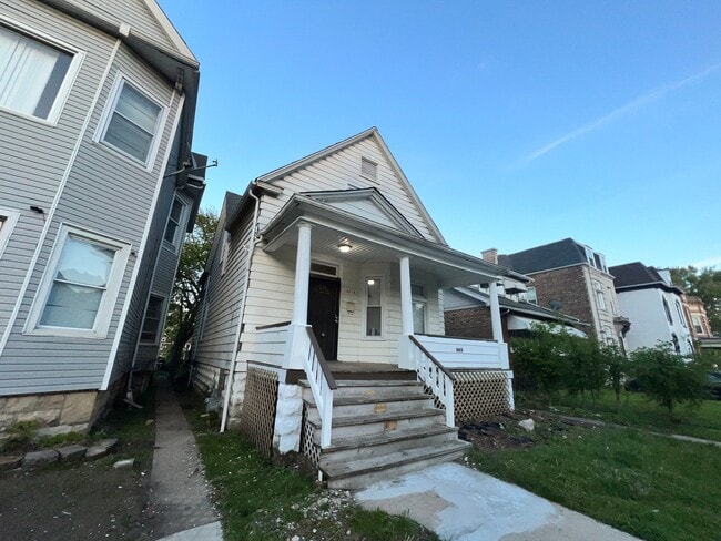 Photo - 12015 S Stewart Ave