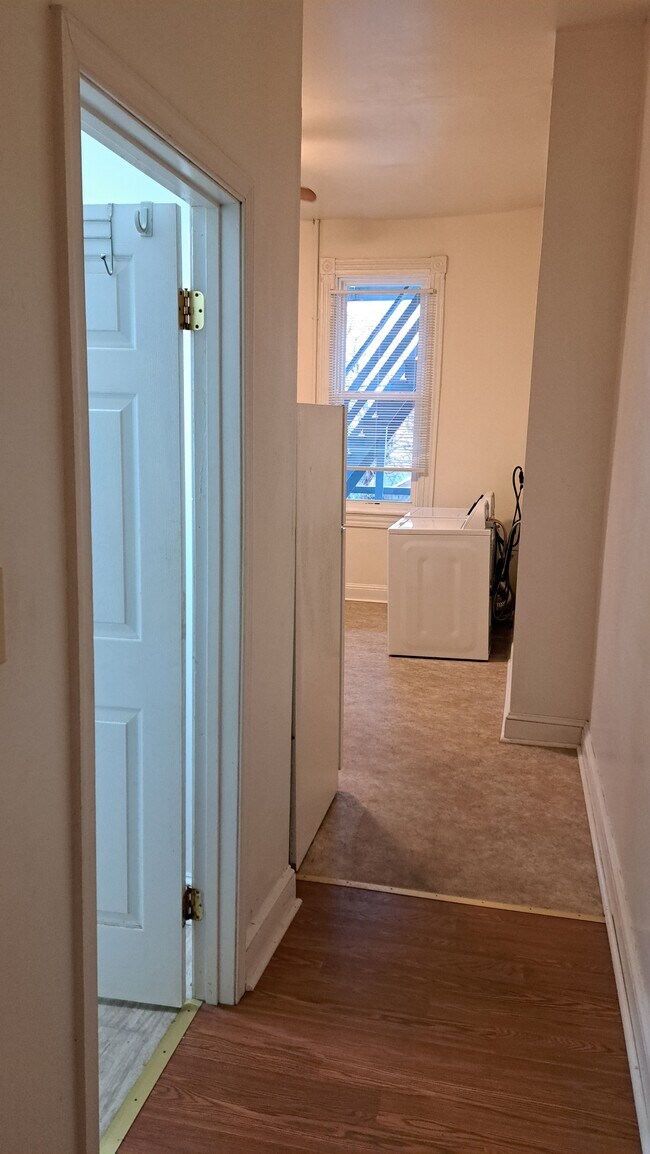 Photo - 2215 Brookfield Ave Unit #1