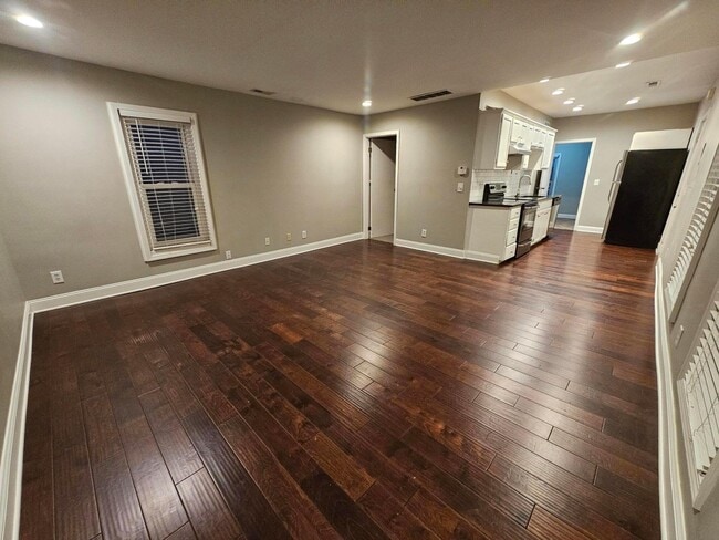 Photo - 402 W 3rd Ave Unidad apt 2