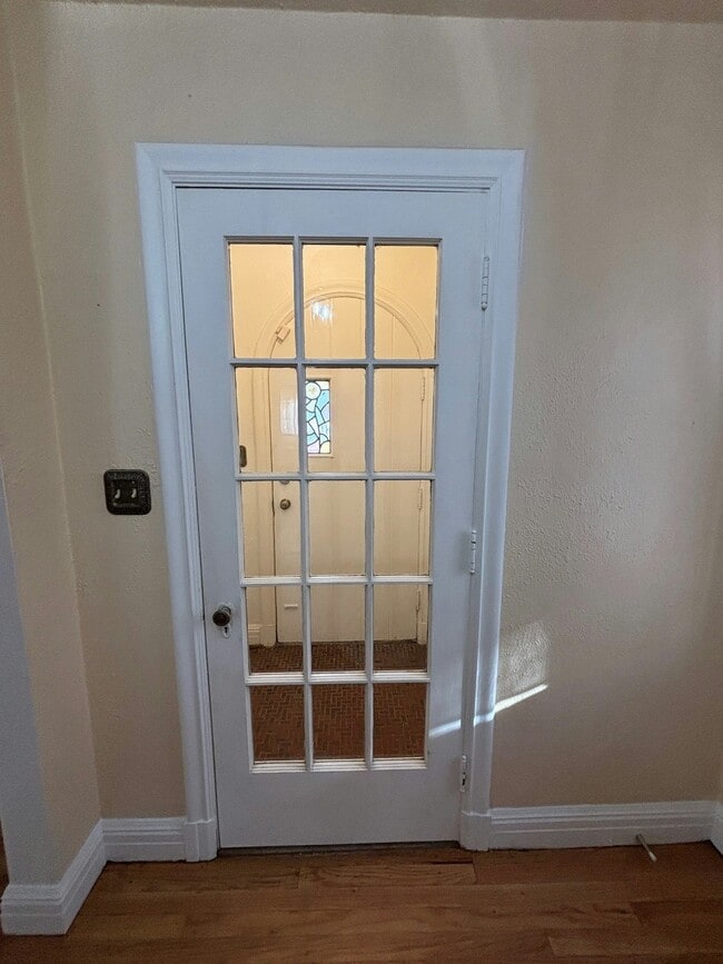 Photo - 21440 Lathrup St