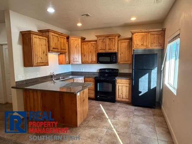 Photo - 370 W Buena Vista Blvd