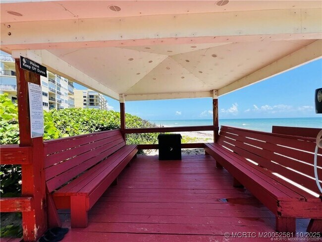 7440 S Ocean Dr Unit 324A