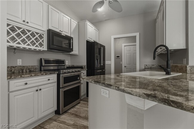 Photo - 1105 SE 13th St