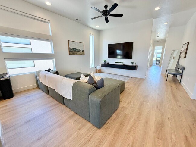 Photo - Woodlands Estates Townhomes