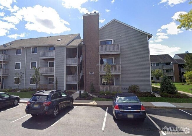 Building Photo - 5019 Ravens Crest Dr Rental