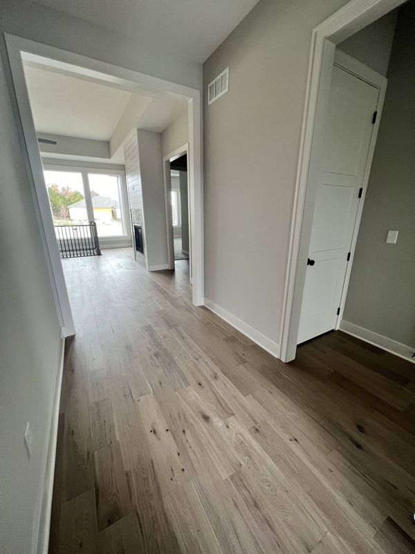 Photo - 11009 S Millstone Dr