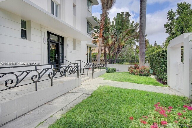 Photo - 820 Euclid Ave Unit 106