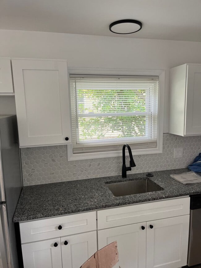 Photo - Beautiful 4bd 2 bath for Rent single home with large yard and Basement in Ivyland Borough