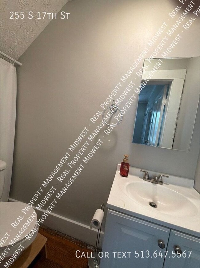 Photo - 255 S 17th St