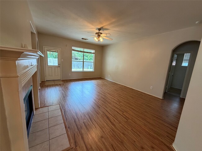 12303 Iris Hollow Way