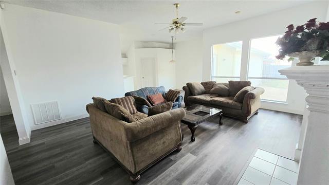 Photo - 2621 Ash Creek