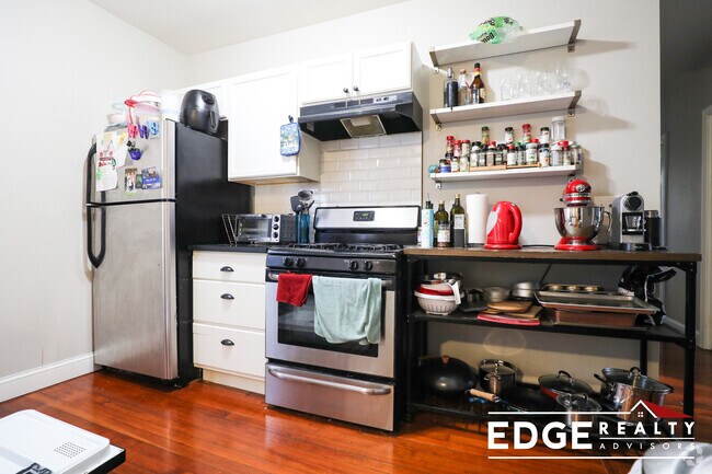 Building Photo - 4 Rockledge St Unit 1 Rental