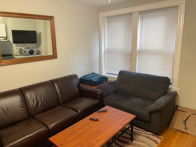 Photo - 145 Endicott St Unit 1