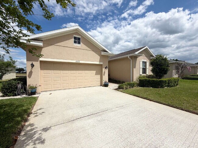 Photo - "Unfurnished Home on Golf Course in Hudson, FL - Spacious 1,853 Sq Ft Haven!"