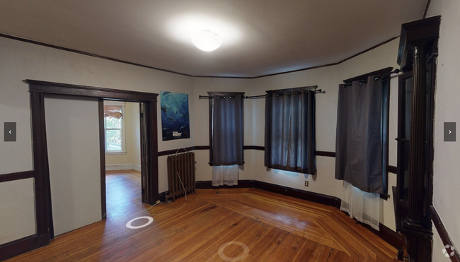 Building Photo - 24 Dearborn Rd Unit 4-bed 1-bath #1 Rental