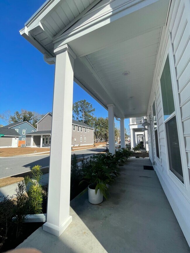 Photo - Spacious Four Bedroom Johns Island Home