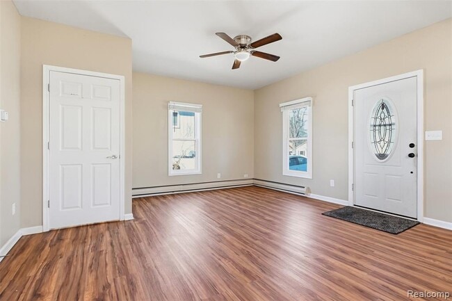 Photo - 532 E Broad St