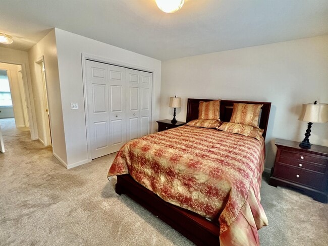 Photo - 136 Hiddenwood Dr