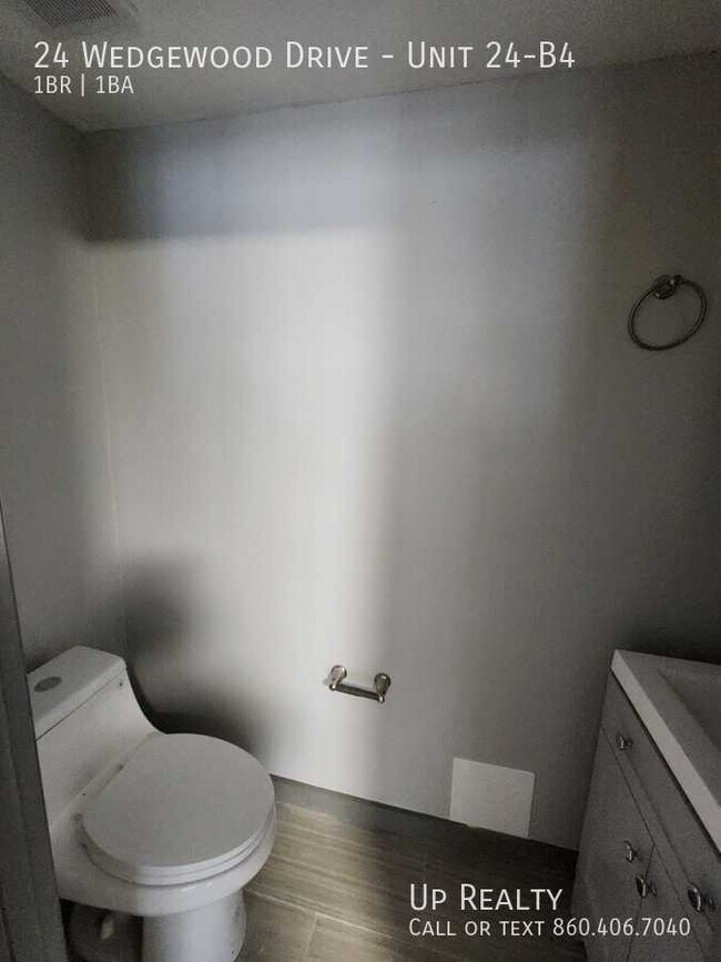 24 Wedgewood Dr Apartment Unit 24B4 Bloomfield, CT