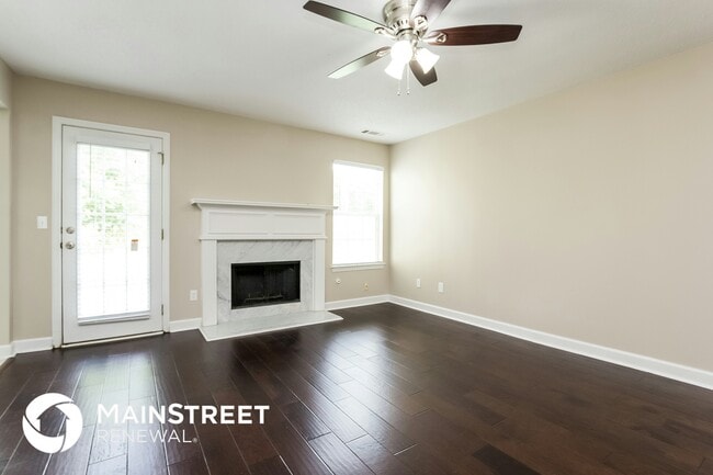 Photo - 6123 Lamp Post Pl