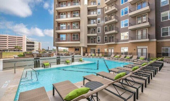Photo - 1504 Braeswood Blvd Unit ID1359153P