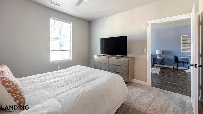 Photo - 2445 Estrella Pkwy Unit 3010