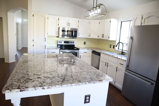 Photo - A Home You Have To See To Believe!!!