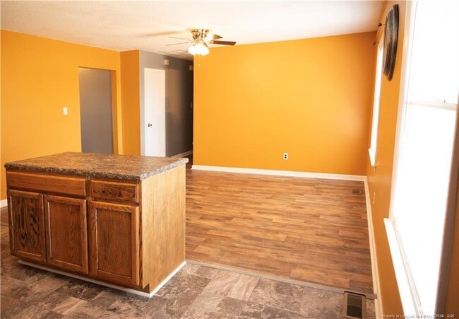 Photo - 2809 Needle Ln