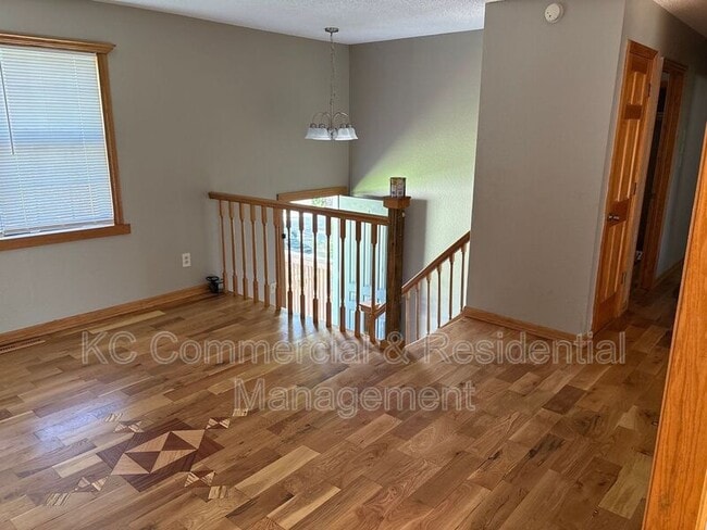 Photo - 4508 NW Valley View Rd