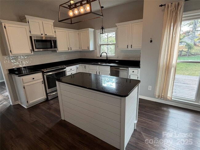 Photo - 8605 Tamarron Dr