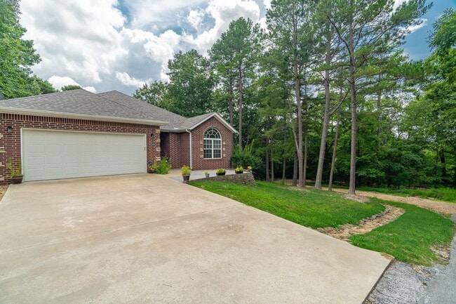 Photo - Immaculate 3 Bedroom Bella Vista Home! Amazing back patio!