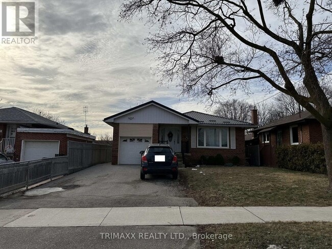 Photo - 93 Jeffcoat Dr