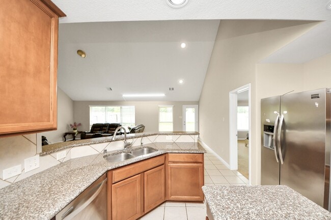 Building Photo - 15210 Paxton Landing Ln