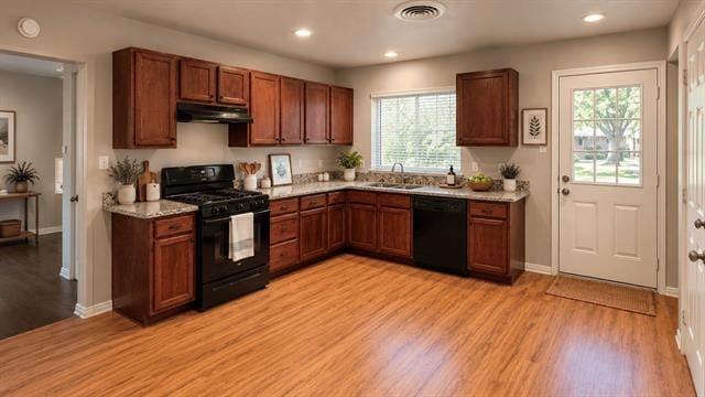 214 E Carolyn Dr